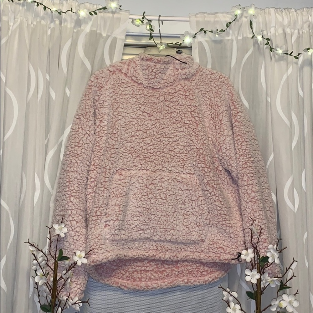 Pink fluffy hoodie :)